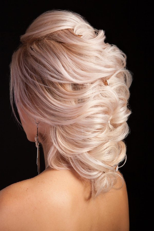 Quelle technique utiliser pour une coiffure protégée efficace sur cheveux crépus ?